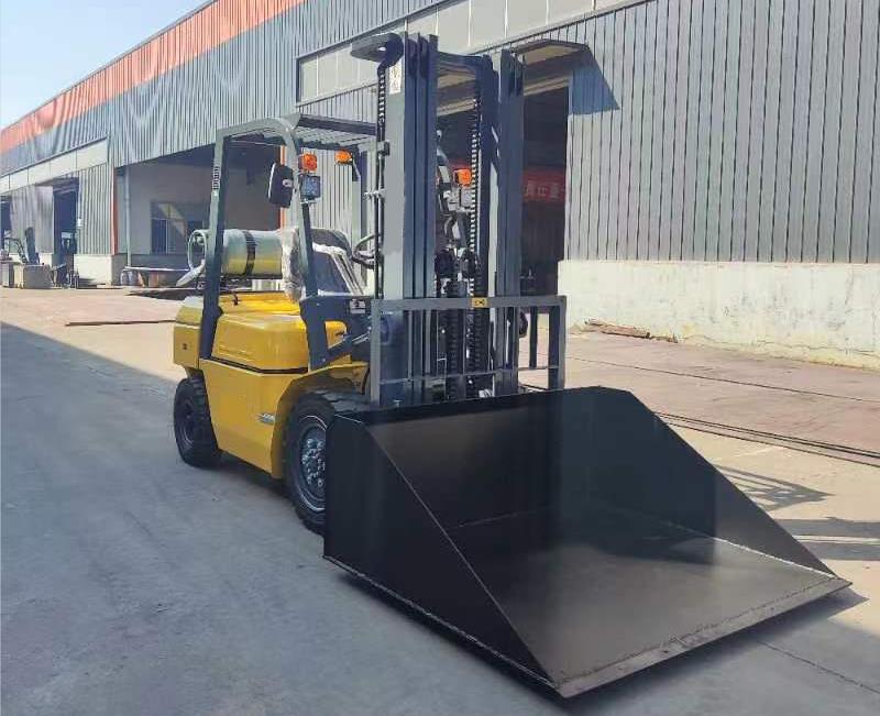 1669533269664207.jpg Concrete Bucket For Forklift (2).jpg
