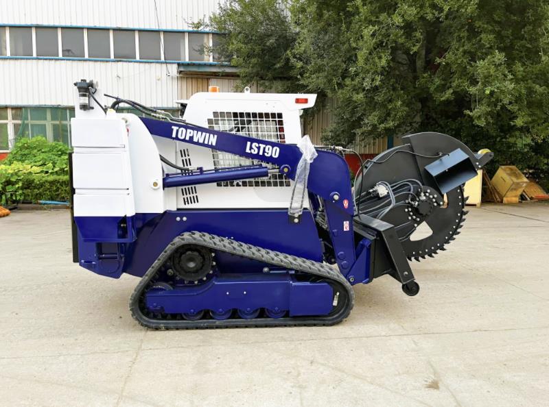 1670396121624130.jpg Skid Steer Loader Bobcat S70.jpg